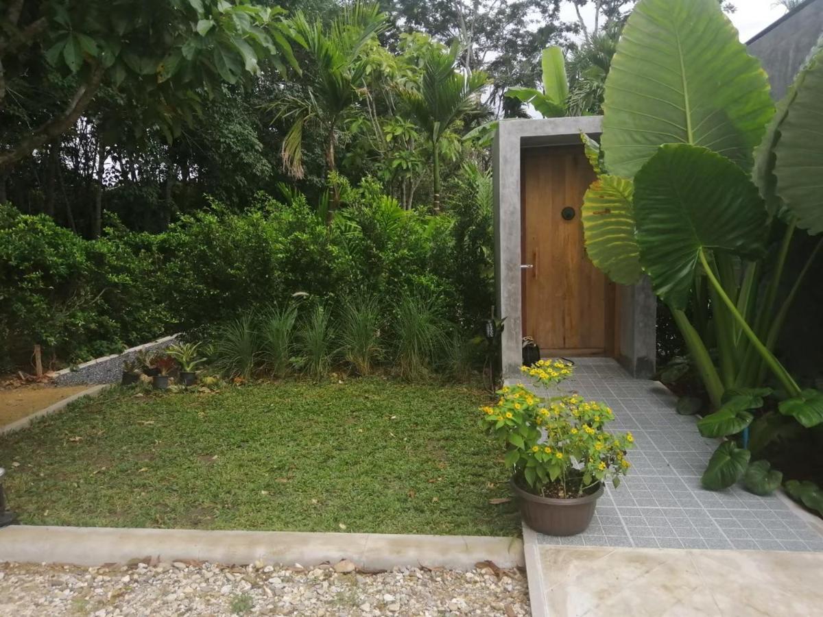 The Box Promkiri Appartement Nakhon Si Thammarat Buitenkant foto