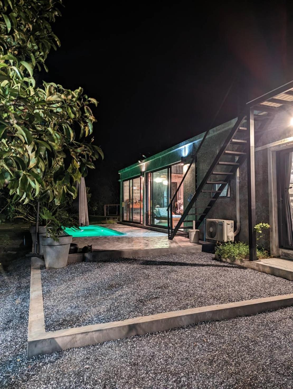 The Box Promkiri Appartement Nakhon Si Thammarat Buitenkant foto